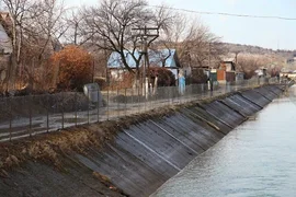 1051446853.webp