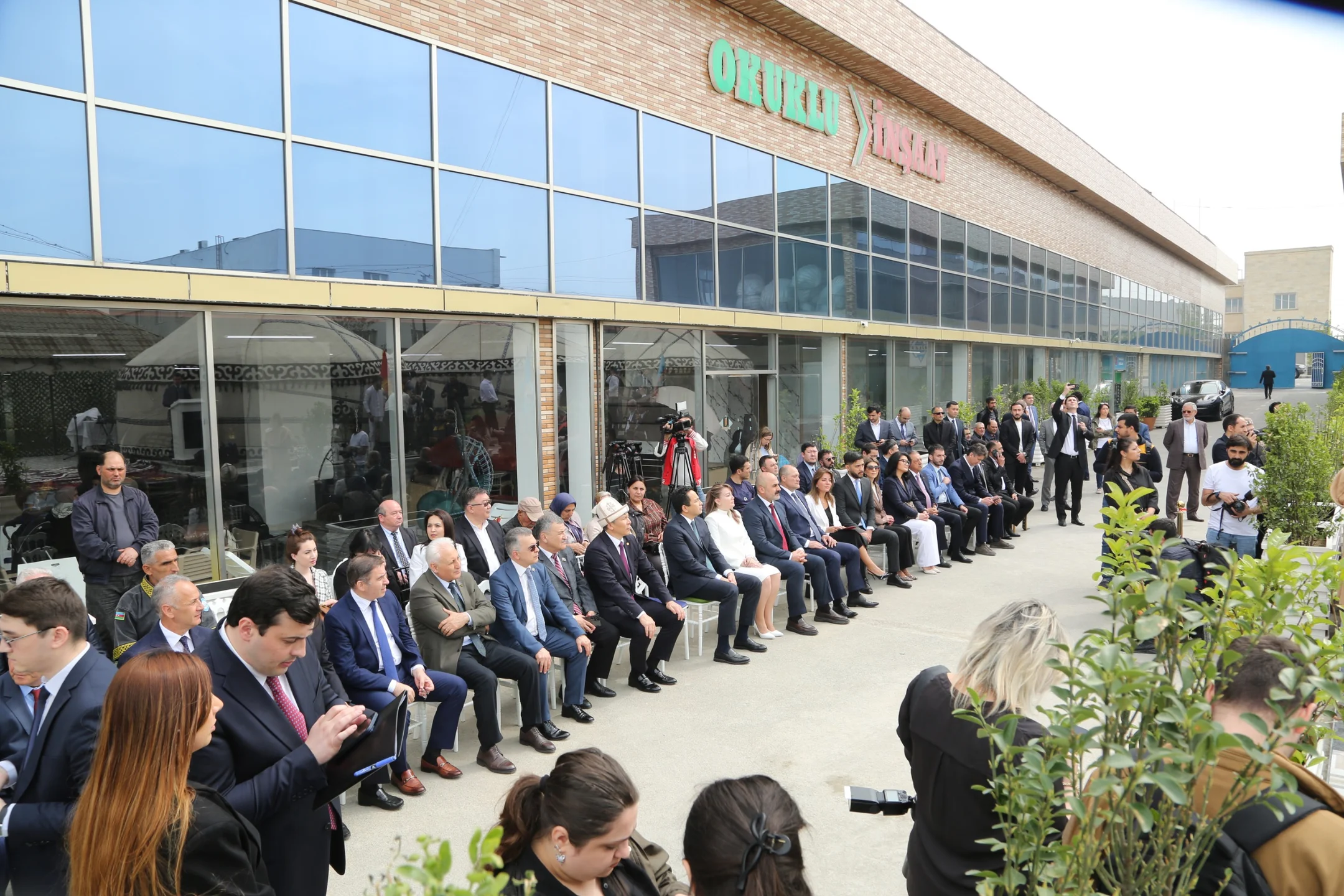 {{ item.title }}