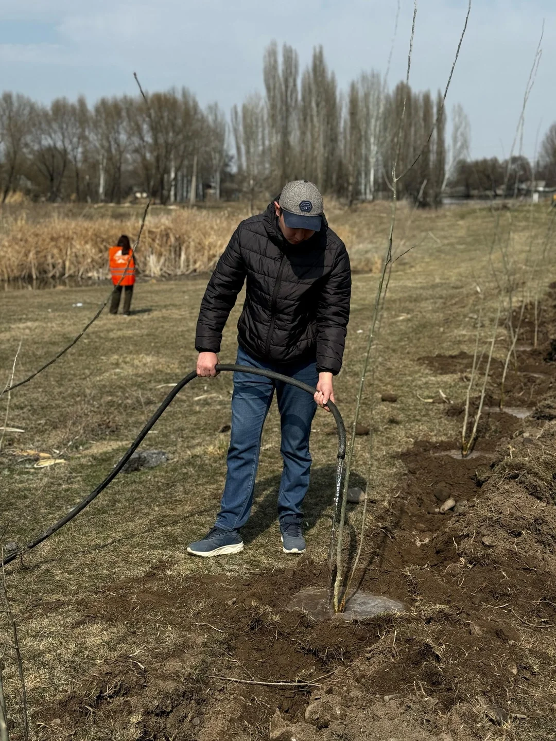 {{ item.title }}