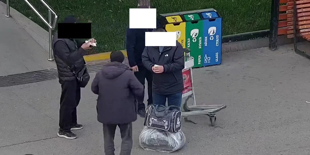 {{item.title }}