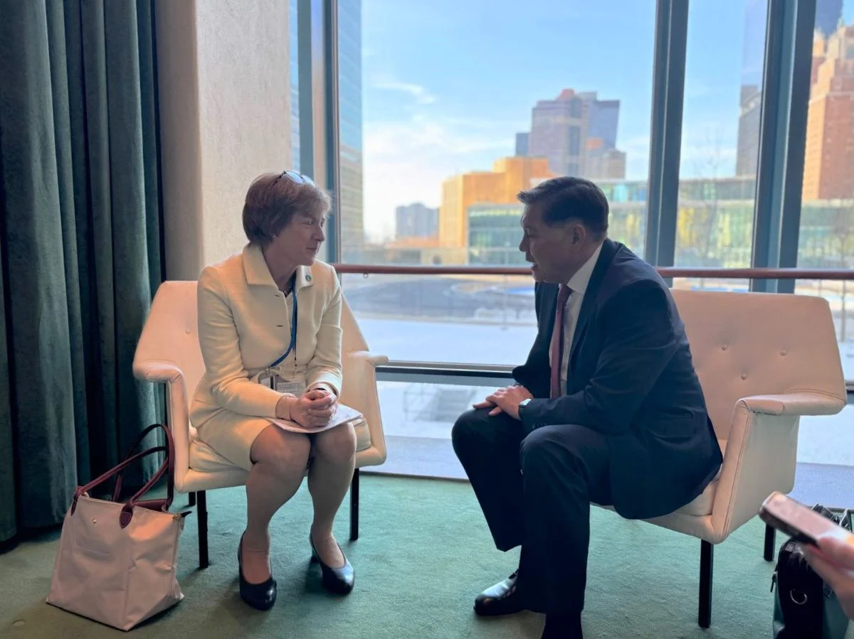 {{ item.title }}