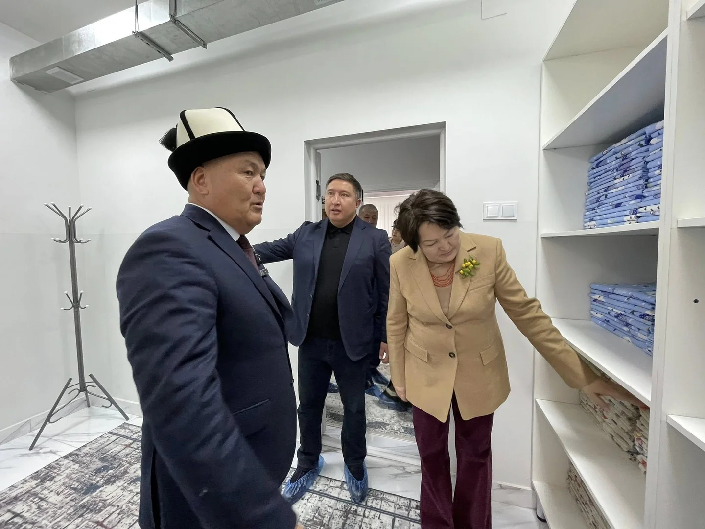 {{item.title }}