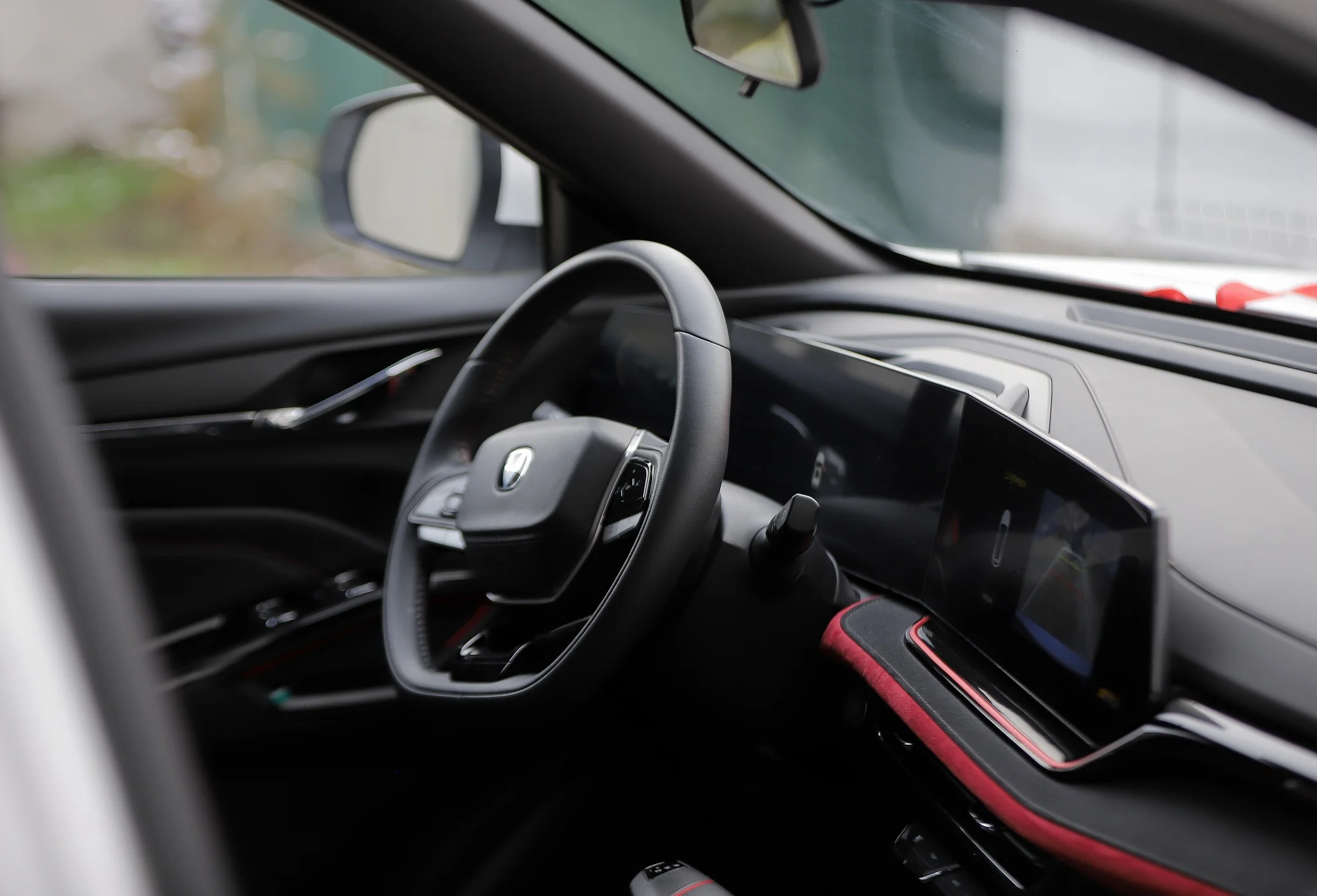 {{ item.title }}