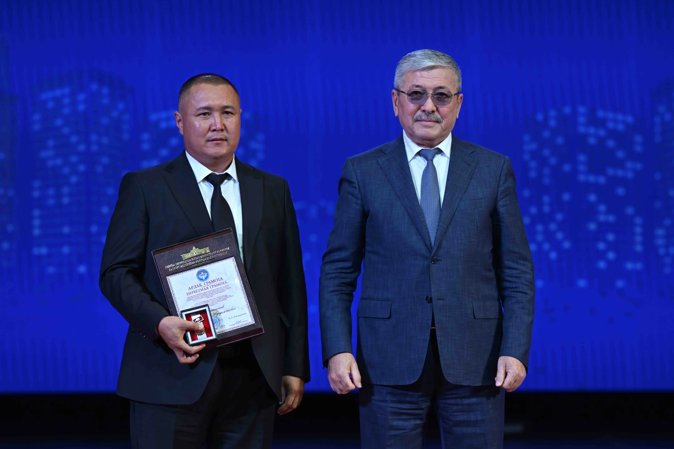 {{ item.title }}