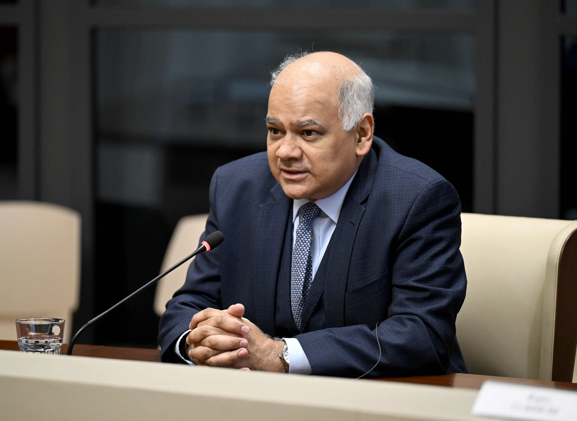 {{ item.title }}