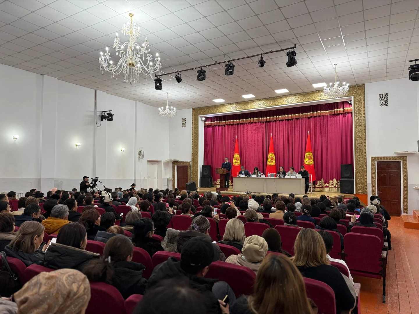 {{item.title }}