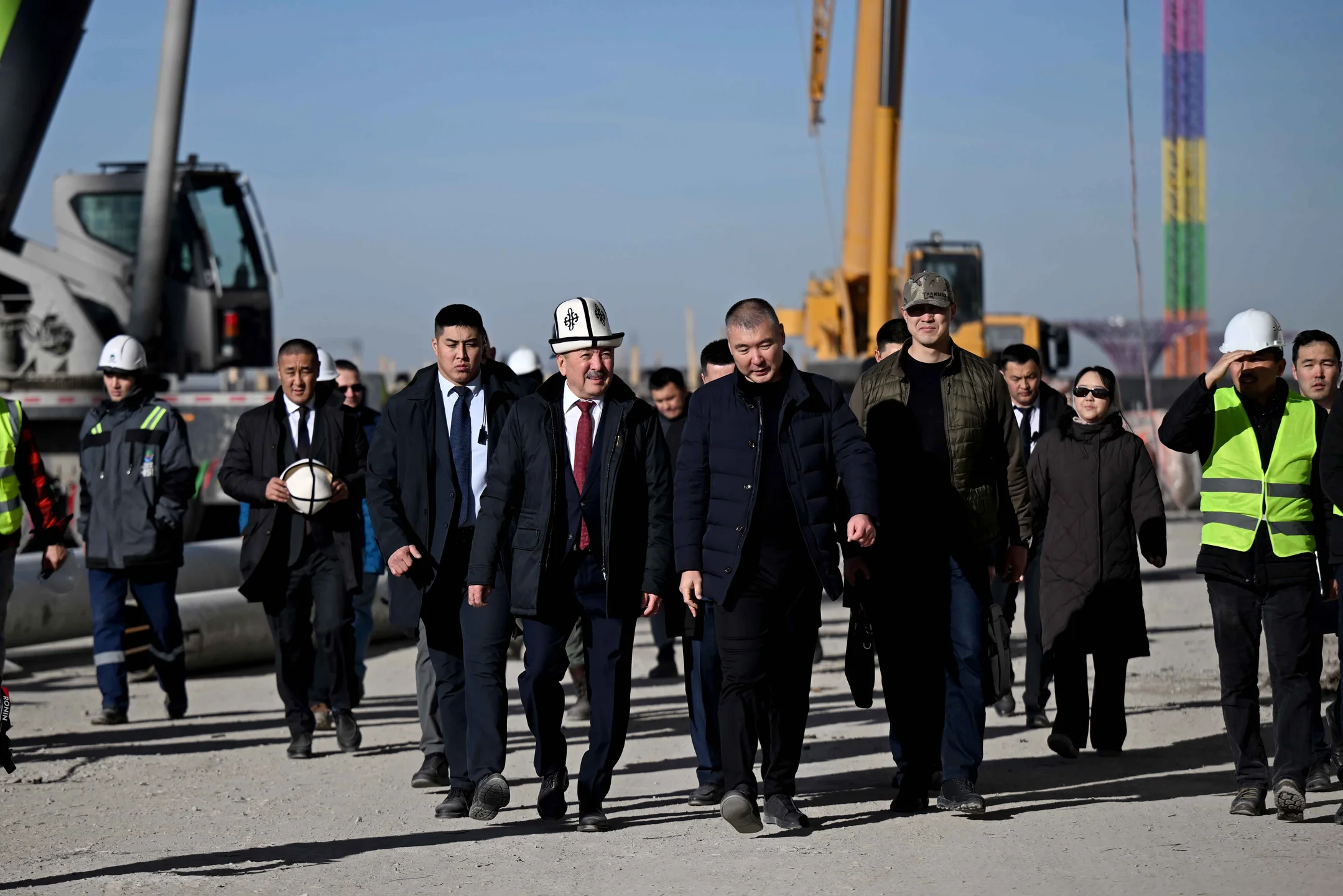 {{ item.title }}