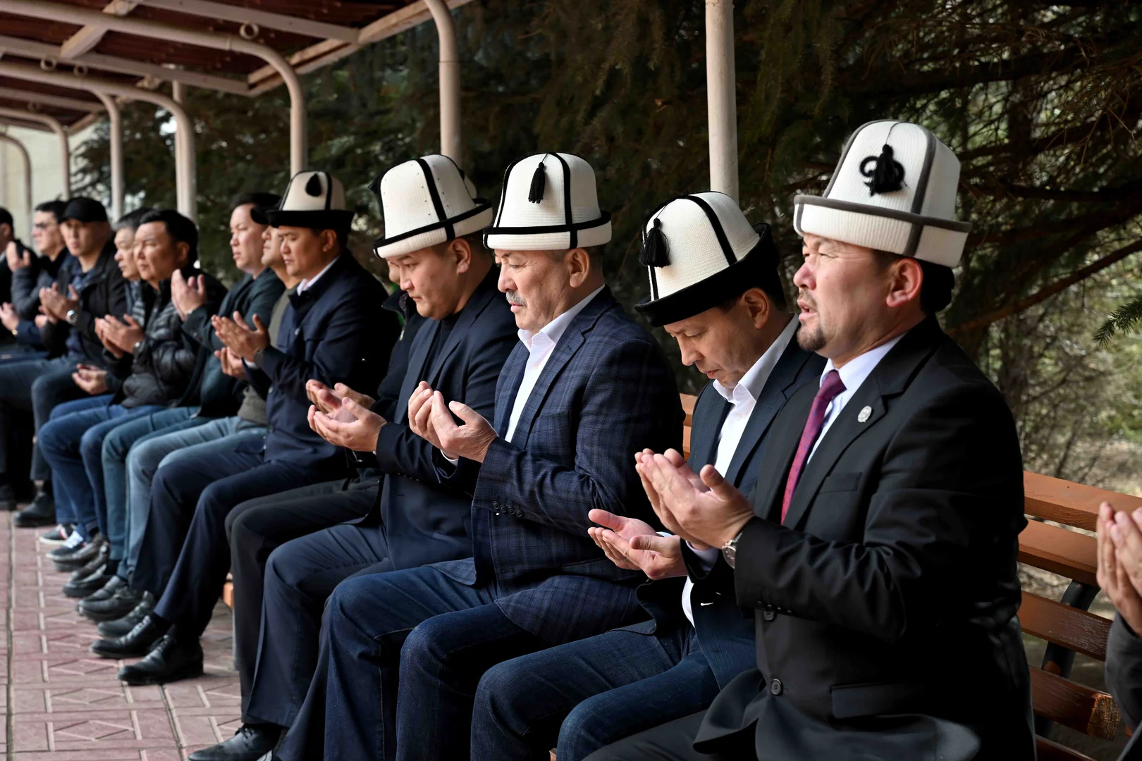 {{item.title }}
