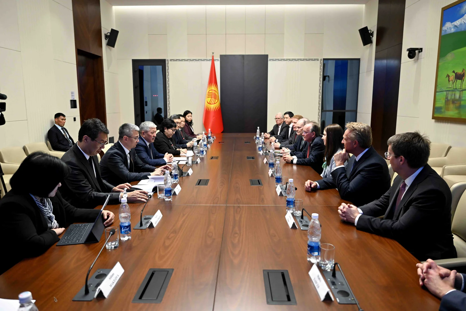 {{item.title }}