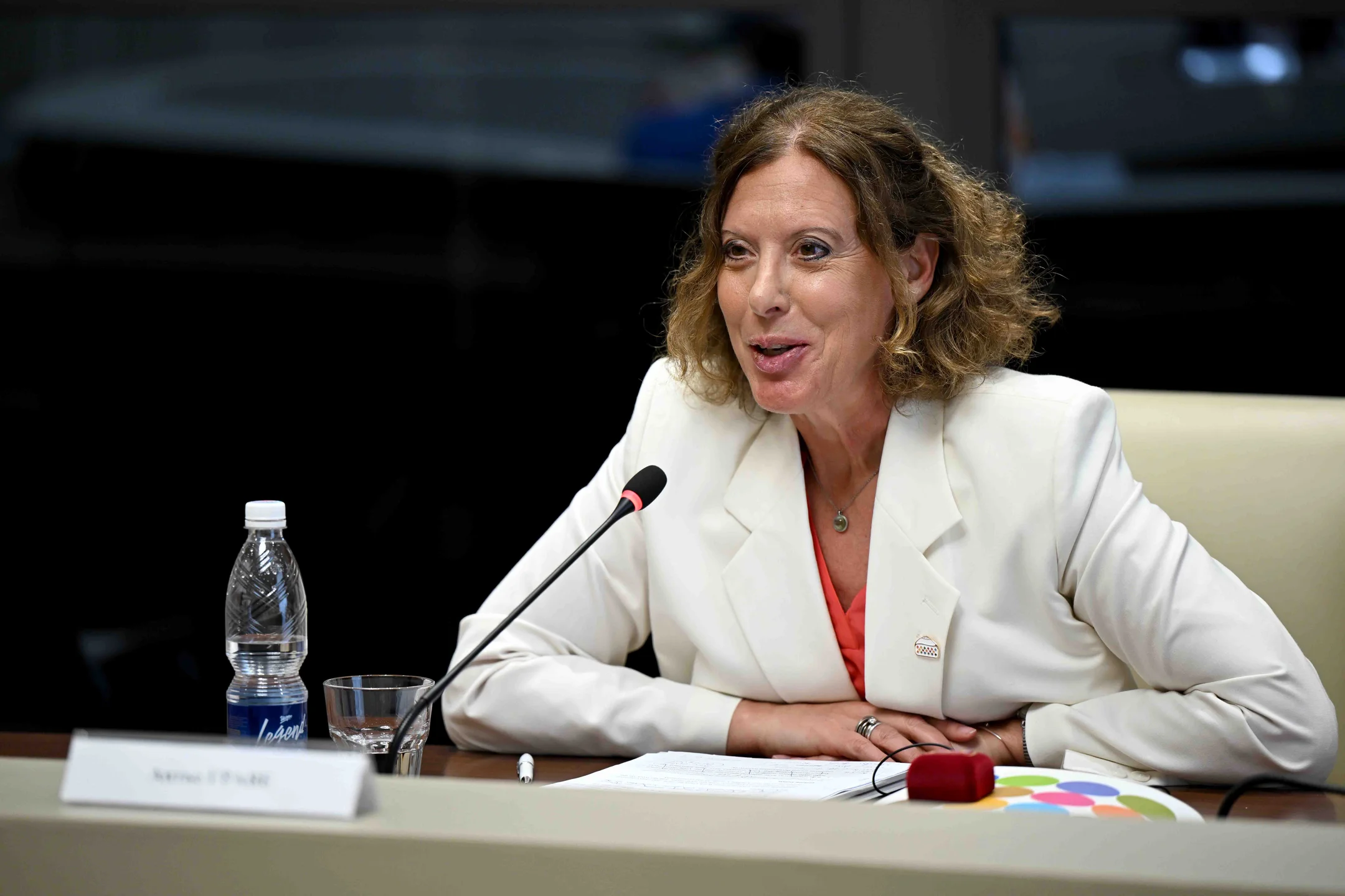 {{ item.title }}