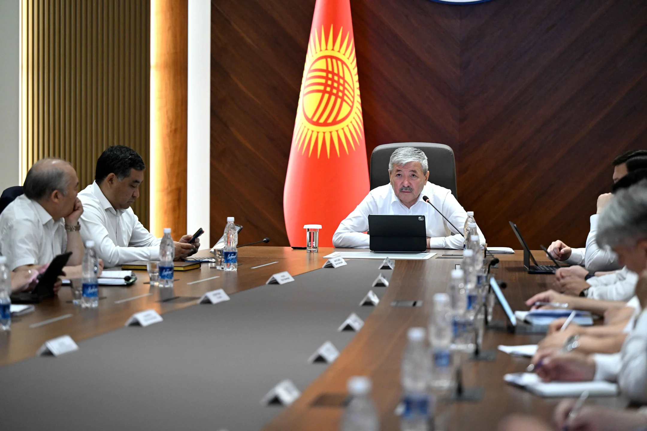 {{ item.title }}