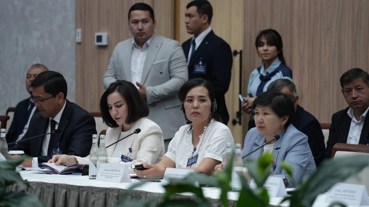 {{ item.title }}