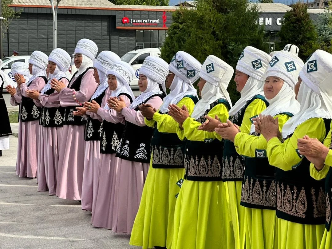 {{item.title }}
