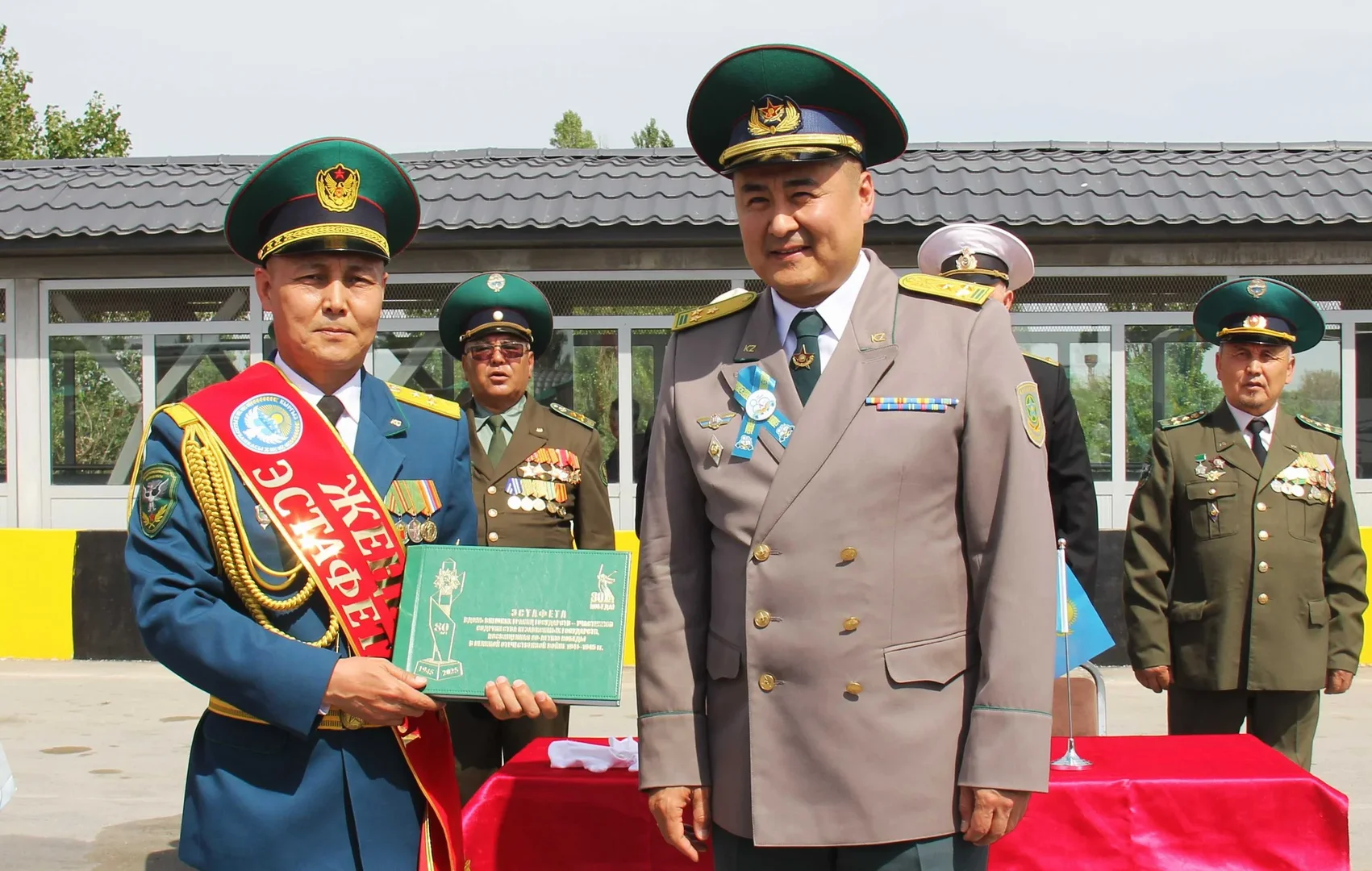 {{item.title }}