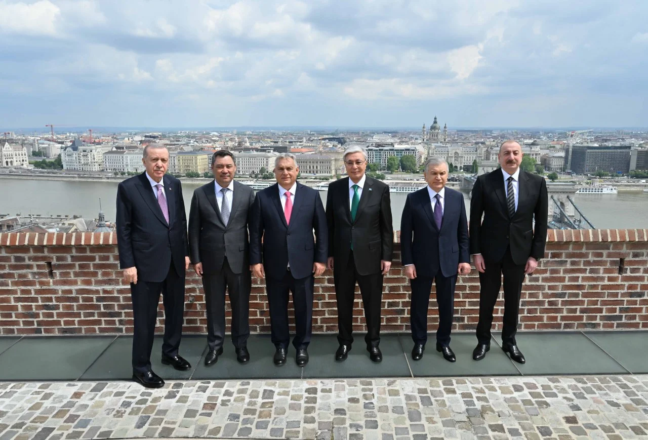 {{ item.title }}