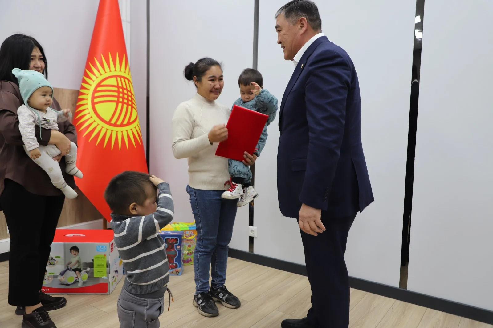 {{item.title }}