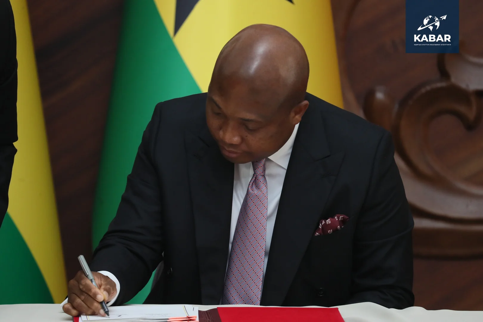{{item.title }}