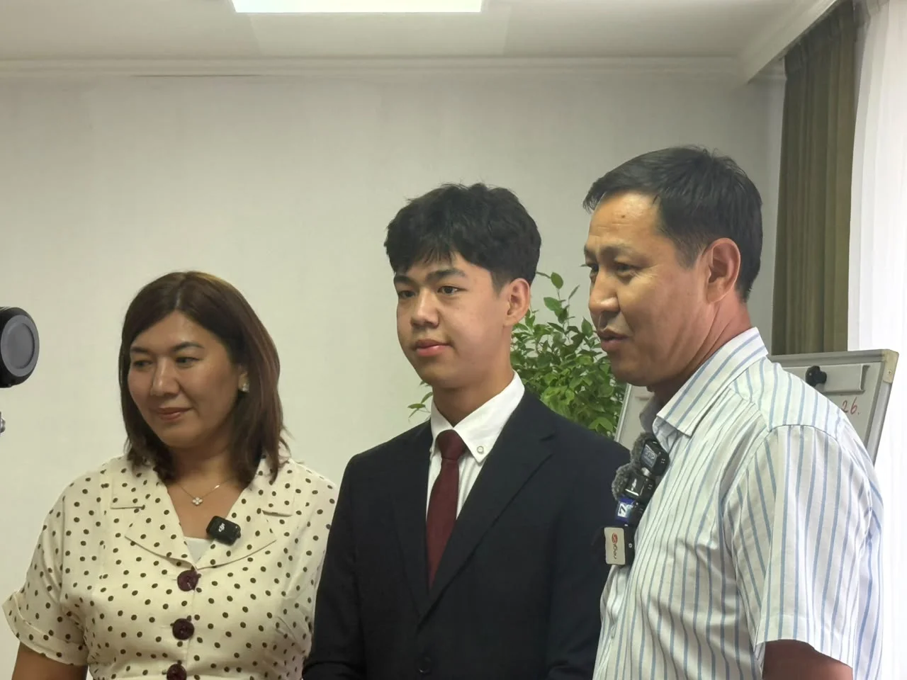 {{item.title }}