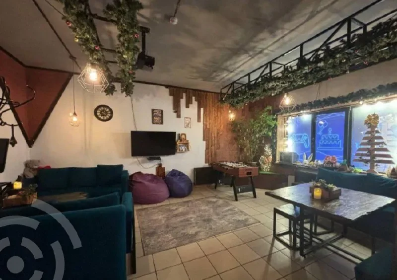 {{ item.title }}