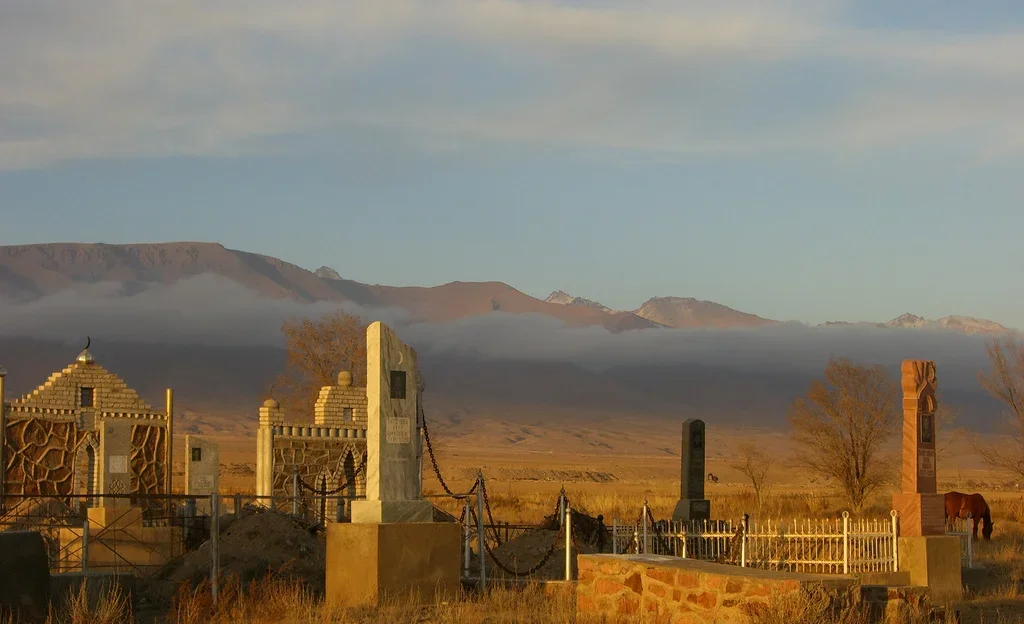 cemetery.2e16d0ba.format-webp.fill-1668x1014.webp