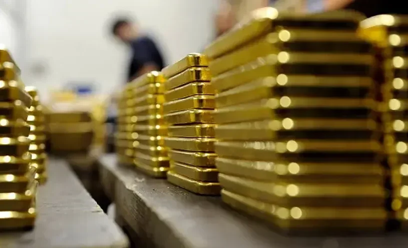 gold-bullions-large.2e16d0ba.format-webp.fill-1668x1014.webp
