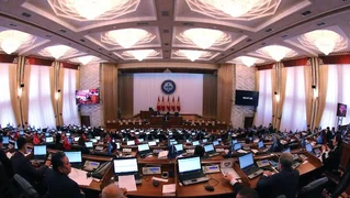 parlament.730x0.jpg