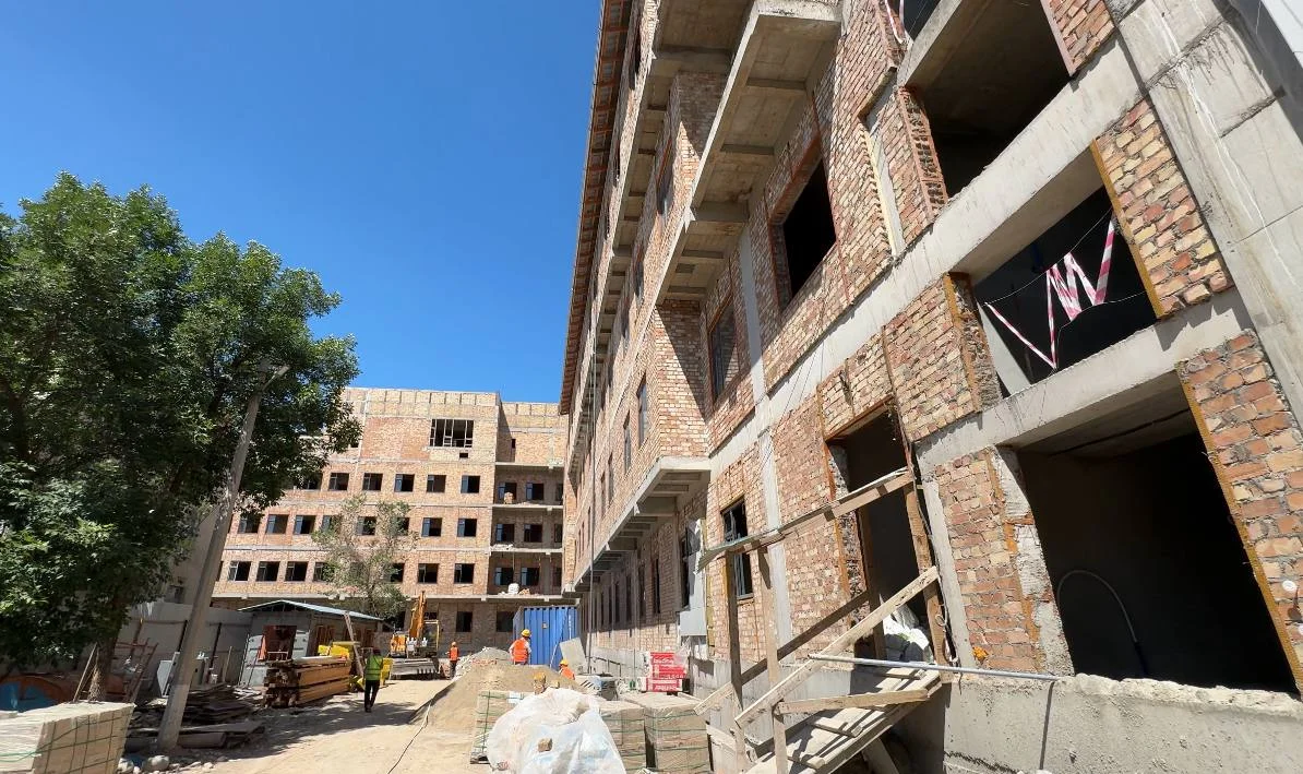 {{ item.title }}