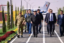 photo_5474233039535078886_y (1).jpg