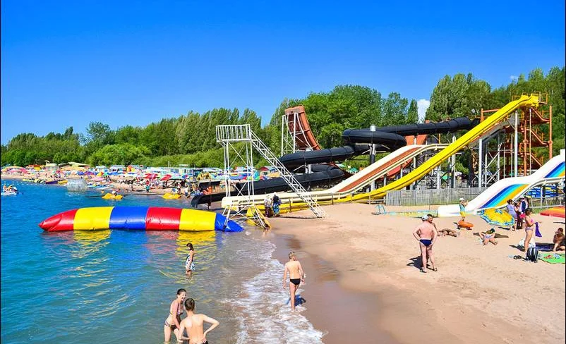 plysh-zolotye-peski-issyyk-kul2.jpg