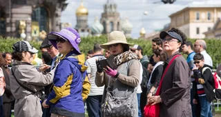 tourists-main-e1538040181284.max-1920x1080.format-webp.webp