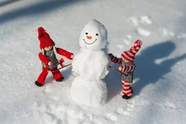 two-toy-little-man-made-snowman-snow_116441-4554.avif